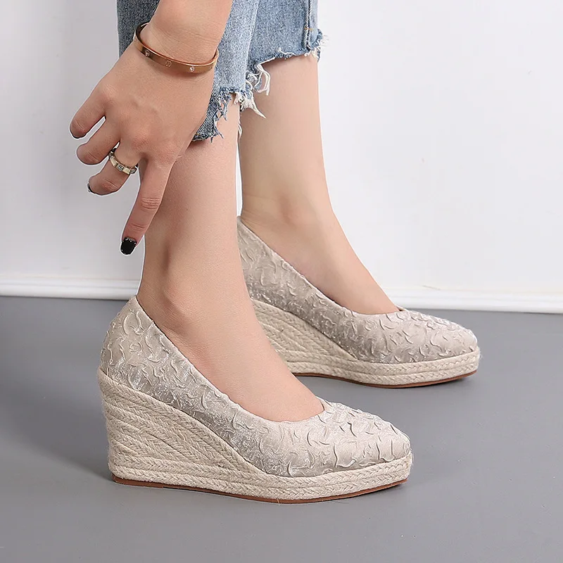 Espadrille Slip On - 8cm Größe 34-42 Atmungsaktive Bequeme Blumenmuster